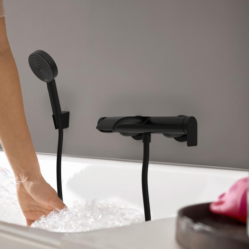 Смеситель для ванны Hansgrohe Vivenis черный матовый 75420670 - 2