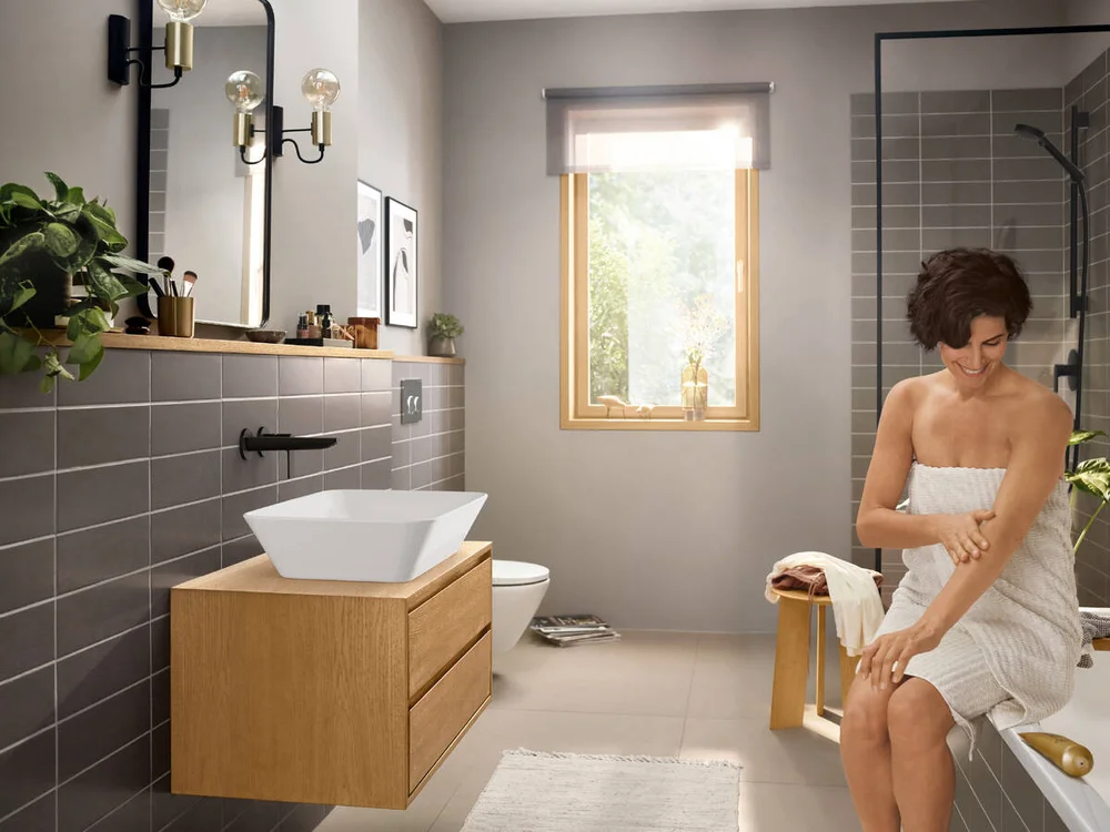 Смеситель для раковины Hansgrohe Rebris E черный матовый 72568670 - 2