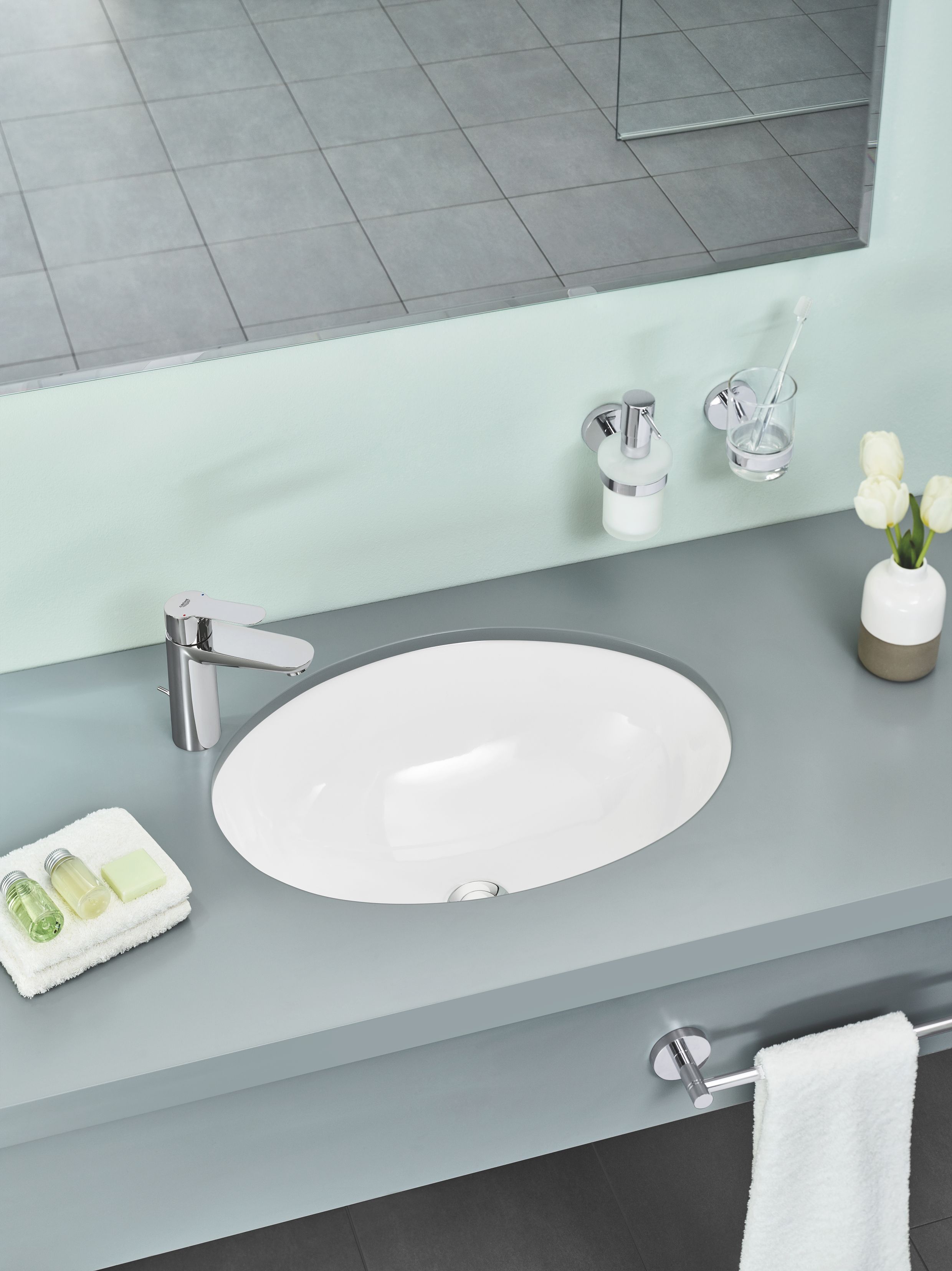 Раковина Grohe Bau Ceramic 39423000 - 1