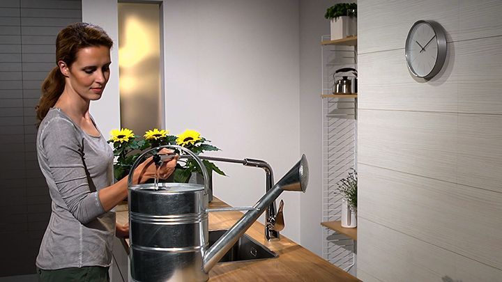 Смеситель Hansgrohe Metris 14821000 для кухонной мойки - 4