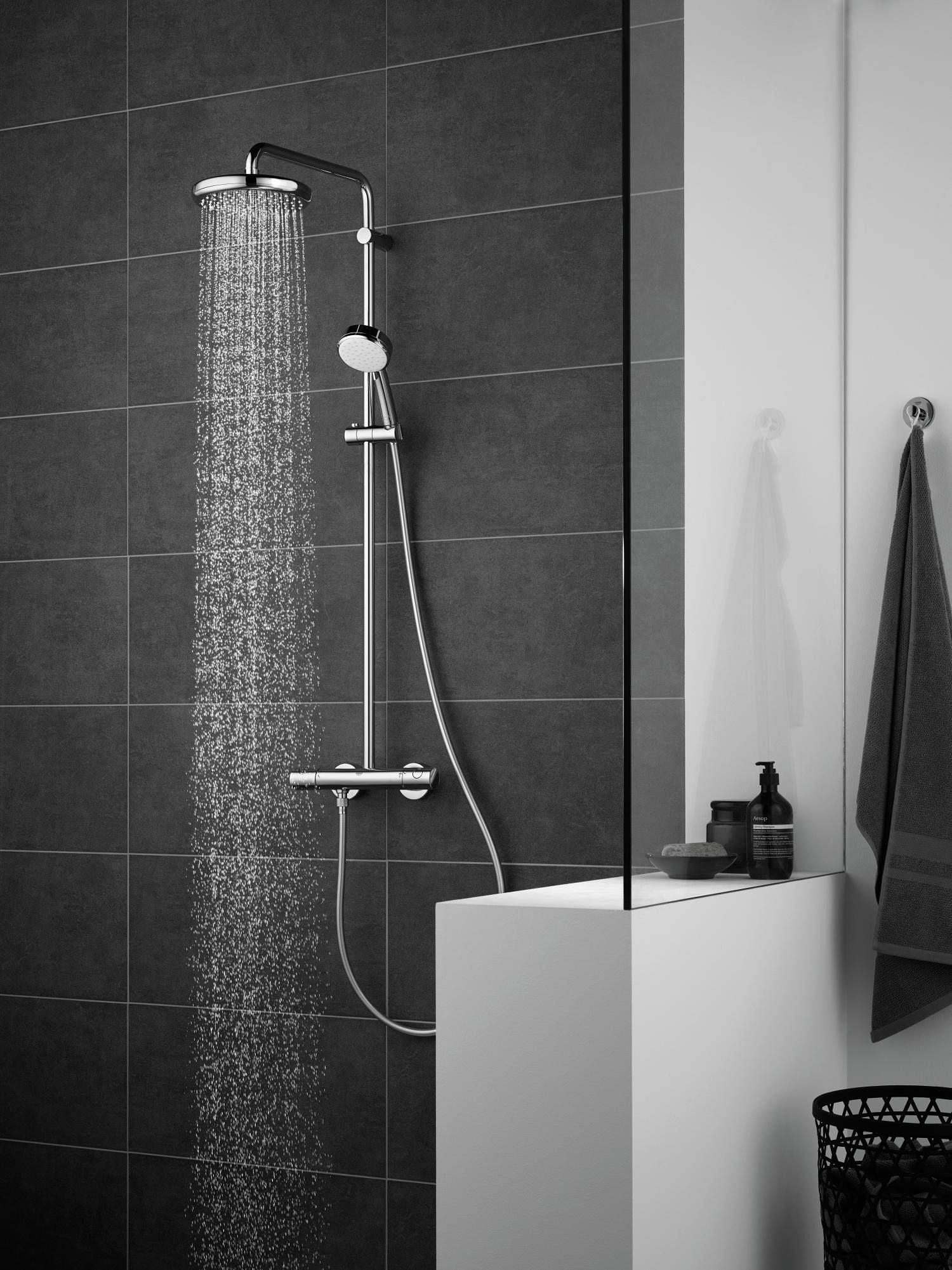 Душевая стойка Grohe Tempesta Cosmopolitan 27922001 - 2