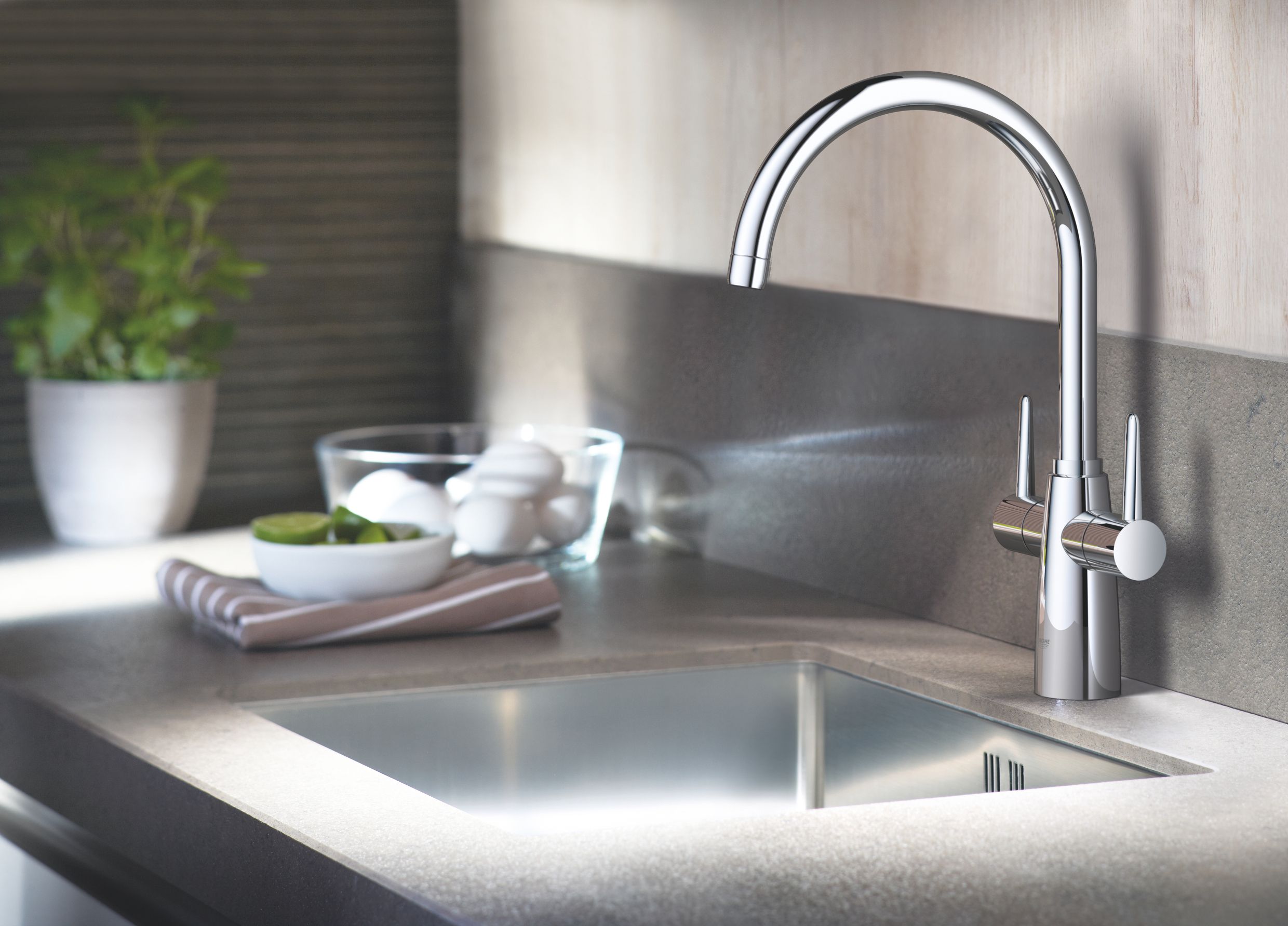 Смеситель Grohe Ambi 30189000 для кухонной мойки - 2