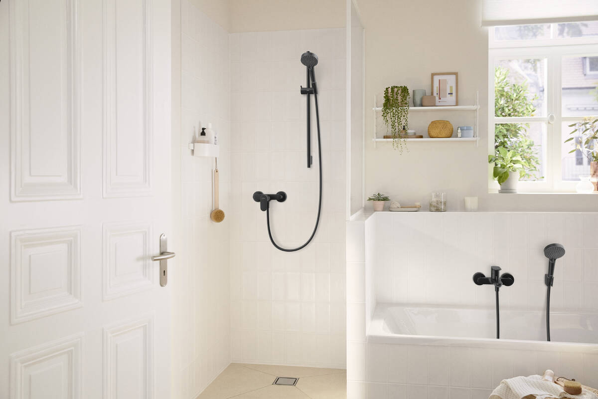 Смеситель для душа Hansgrohe Rebris S 72640670 черный матовый - 1