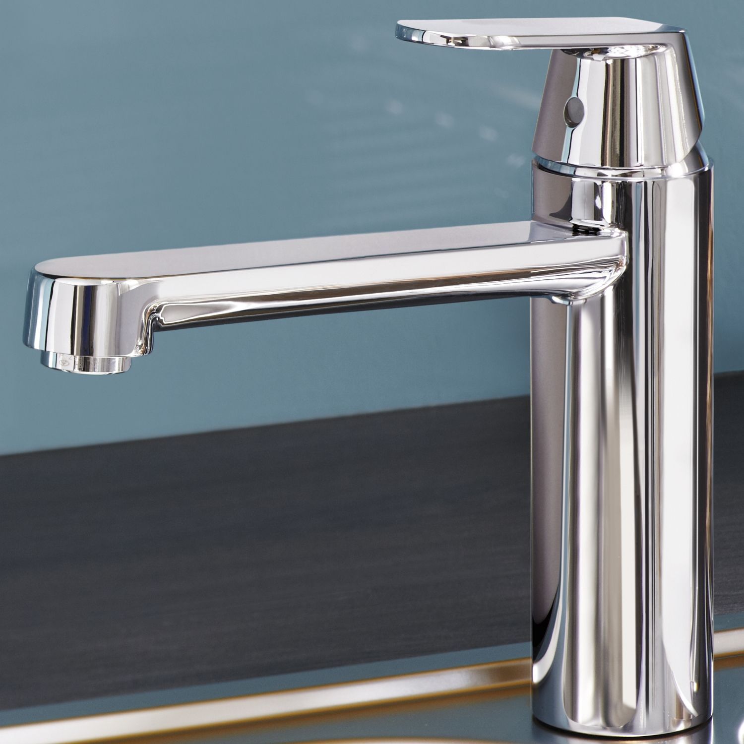 Смеситель Grohe Eurosmart Cosmopolitan 30193000 для кухонной мойки - 1