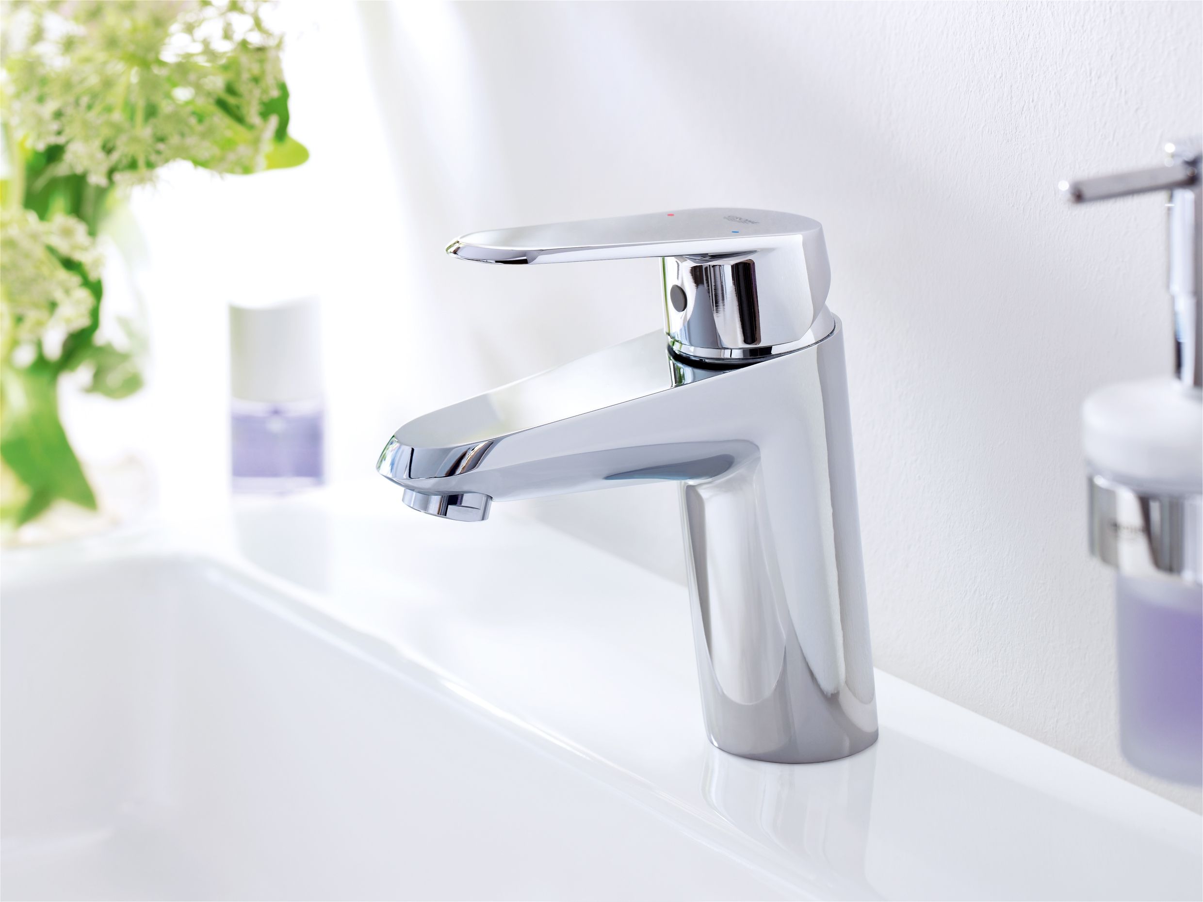 Смеситель Grohe Eurodisc Cosmopolitan 3246920E для раковины - 1