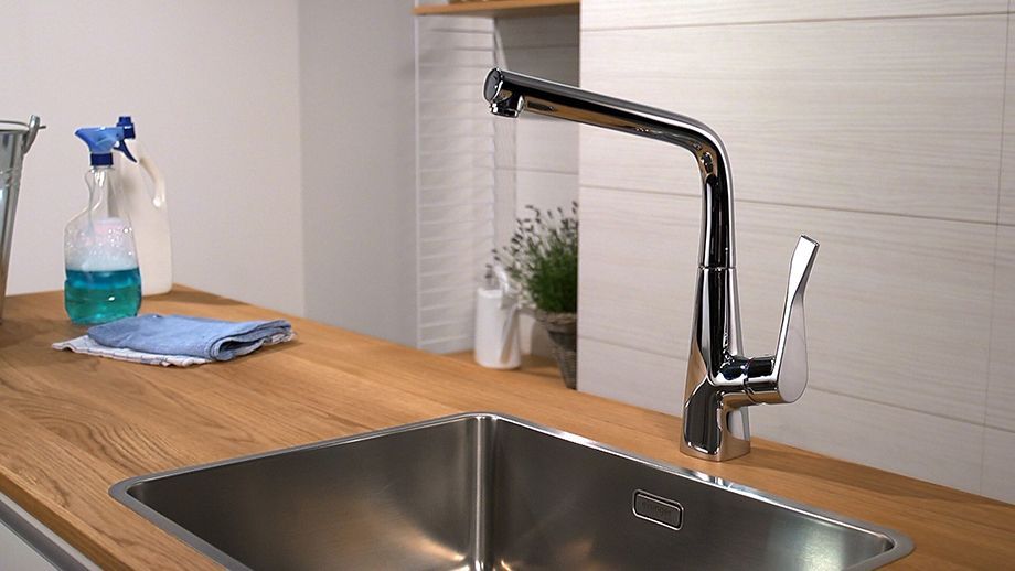 Смеситель Hansgrohe Metris 14822000 для кухонной мойки - 1