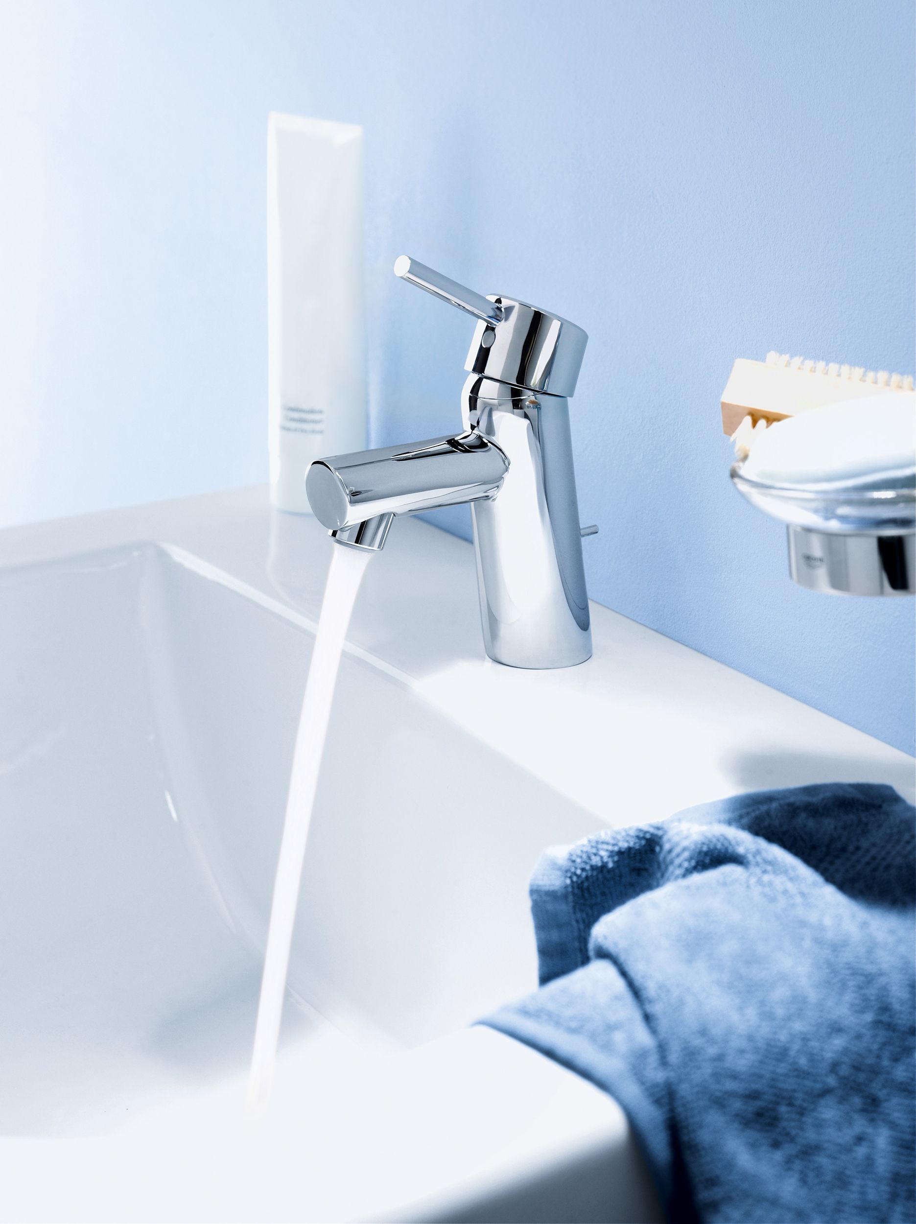 Смеситель Grohe Concetto 32204001 для раковины - 1