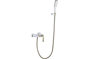 Смеситель Boheme Venturo 383-W для ванны с душем