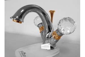 Смеситель Webert Karenina KA700102017 хром-золото для раковины - 2