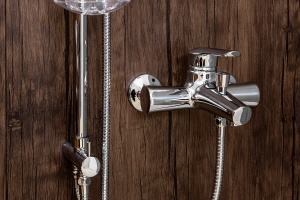 Смеситель для ванны с душем STWORKI Скаген SK-06cr - 2