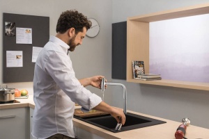 Смеситель Hansgrohe Metris Select 73818000 для кухонной мойки - 3