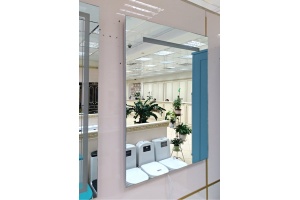 Зеркало Misty Неон 1 LED 60x80, сенсор на корпусе - 3