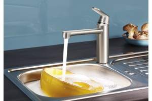 Смеситель Grohe Eurosmart Cosmopolitan 30193DC0 для кухонной мойки - 3