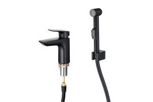 Смеситель для раковины AQ1012MB ВЕГА 97 с гигиеническим ручным душем, матовый черный