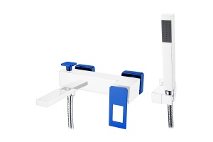 Смеситель для ванны с лейкой и шлангом Boheme Q хром с синим