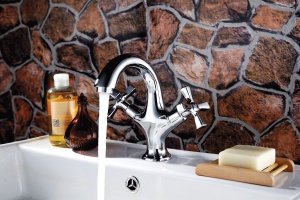 Смеситель для раковины Lemark Benefit хром (LM2506C) - 3