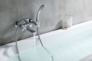Смеситель для ванны Lemark Partner хром (LM6542C) - 3
