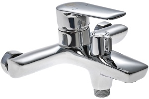 Смеситель для ванны с душем STWORKI Хельсингборг XE-02cr однорычажный, настенный, латунь, с функцией экономии расхода, глянцевый