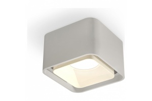 Накладной светильник Ambrella Light XS XS7834010