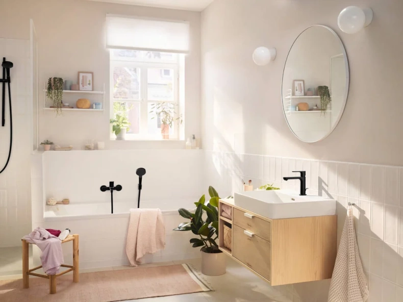 Смеситель для раковины Hansgrohe Rebris S черный матовый 72588670 - 1