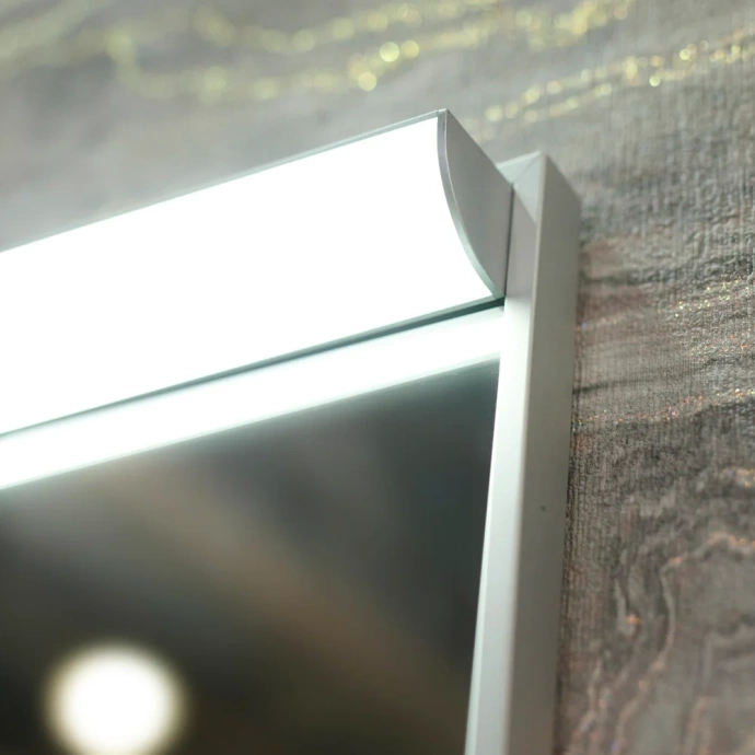 Зеркало BelBagno Uno 70х70 с подсветкой с сенсорным выключателем SPC-UNO-700-700-TCH - 4