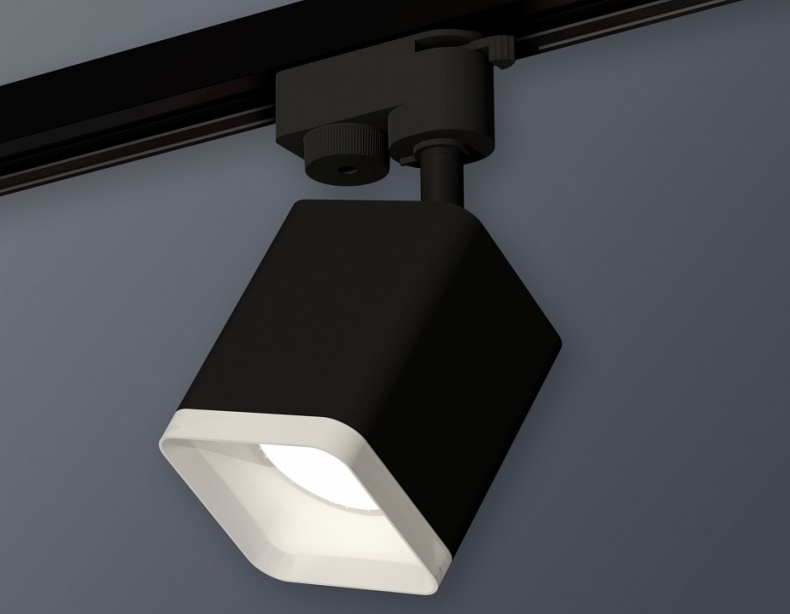 Светильник на штанге Ambrella Light XT XT7813022 - 1