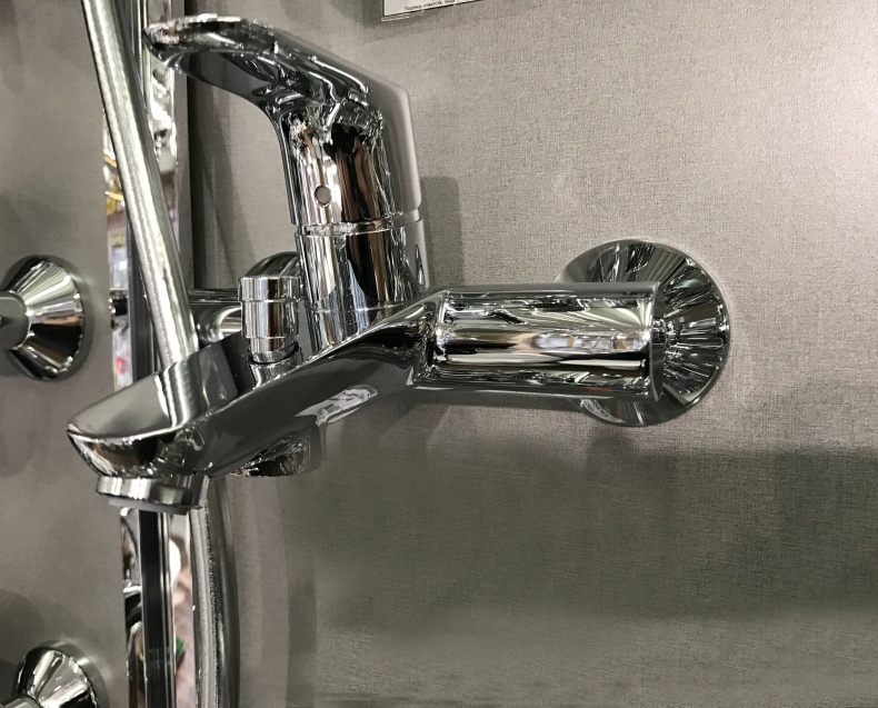 Смеситель Hansgrohe Focus E2 31940000 для ванны с душем - 6