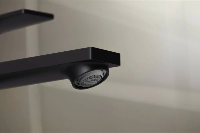Смеситель для раковины Hansgrohe Rebris E с донным клапаном черный матовый 72581670 - 3