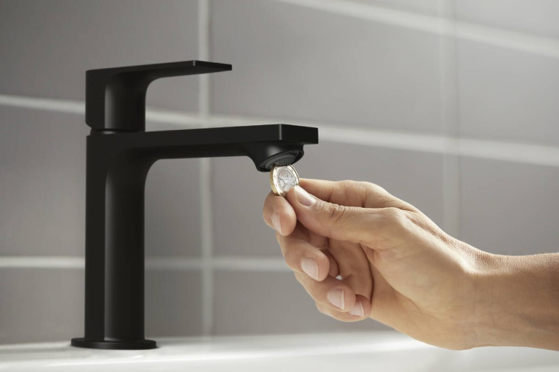 Смеситель для раковины Hansgrohe Rebris E с донным клапаном черный матовый 72589670 - 4