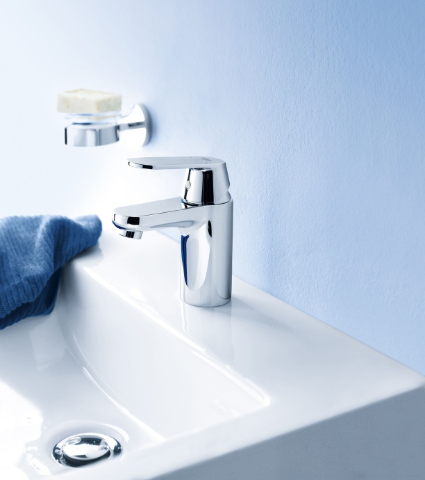 Смеситель Grohe Eurosmart Cosmopolitan 32824000 для раковины - 3