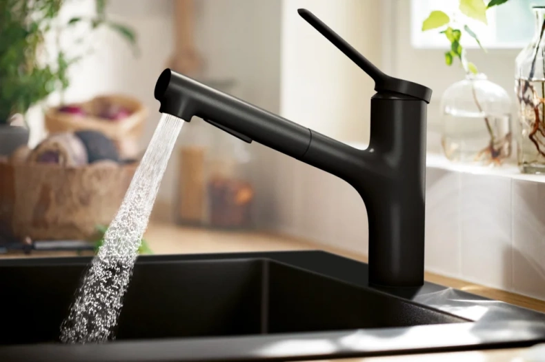 Смеситель для кухни Hansgrohe Zesis M33 с вытяжным душем черный матовый 74800670 - 3