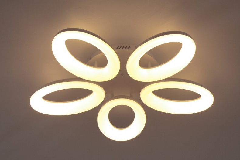 Потолочная люстра Escada Ellipse 10204/5LED - 1