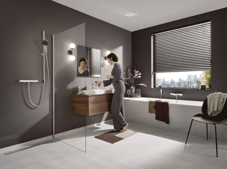 Смеситель для ванны Hansgrohe Vivenis хром 75420000 - 3