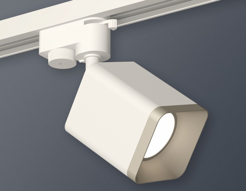 Светильник на штанге Ambrella Light XT XT7812002 - 1