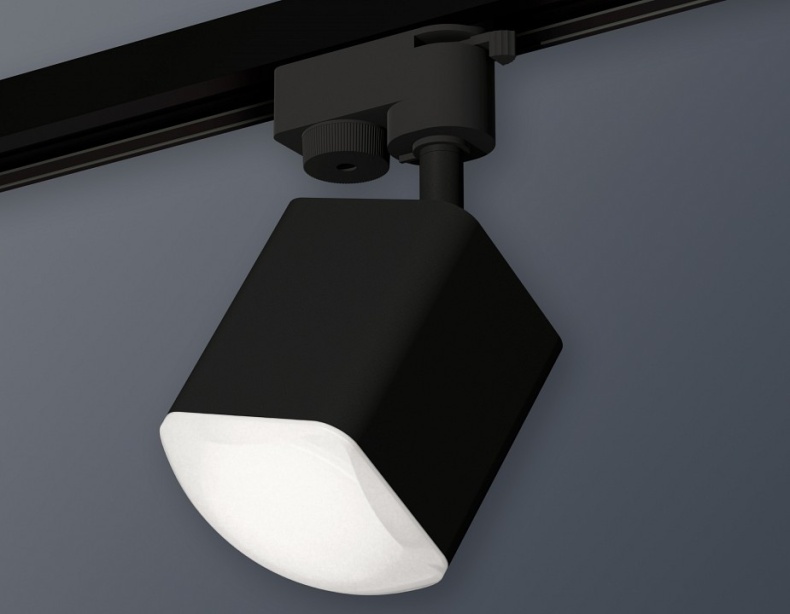 Светильник на штанге Ambrella Light XT XT7813023 - 1